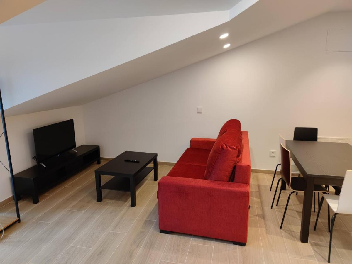 Apartamentos A Pousa Do Asma Chantada Luaran gambar