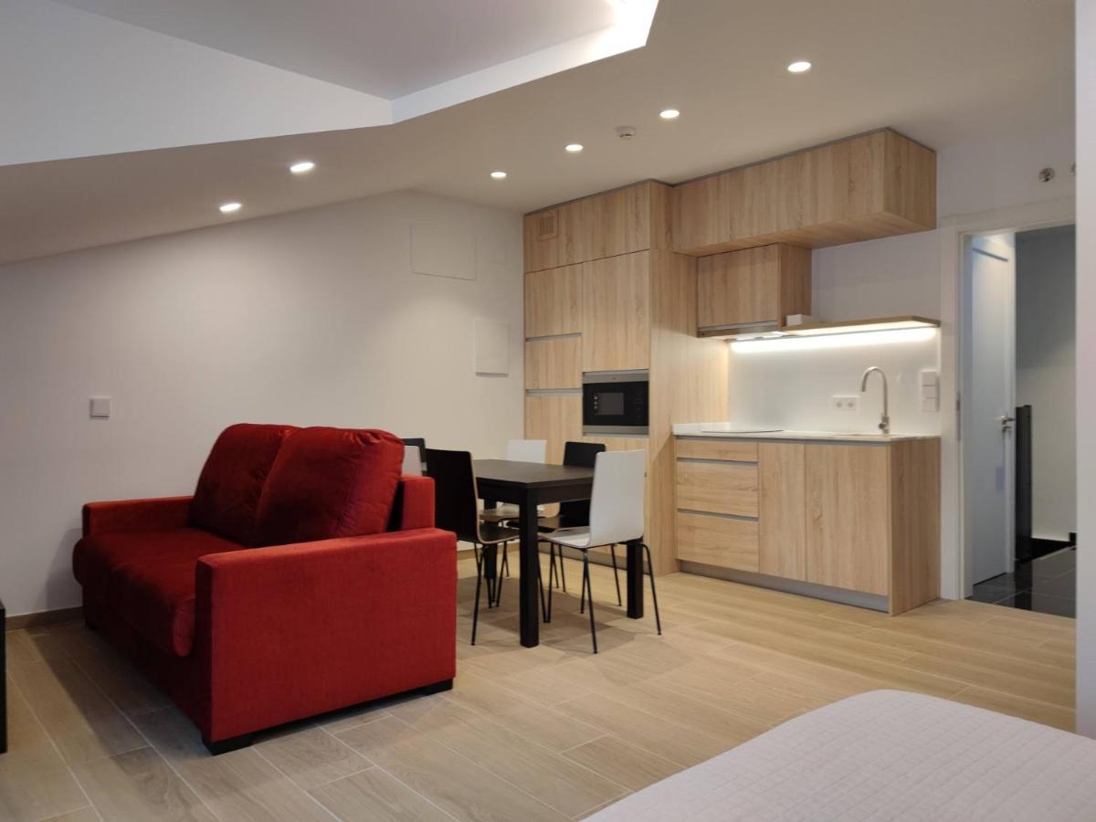 Apartamentos A Pousa Do Asma Chantada Luaran gambar